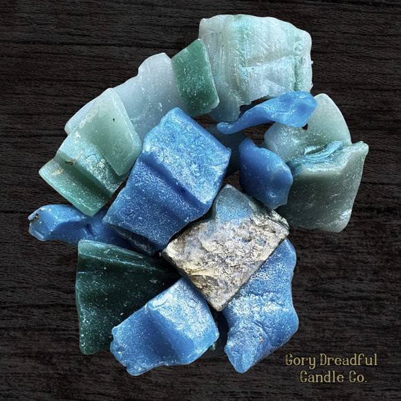 Pirate Puffskull Wax Melt Chunkies - Weathered Pipe Scent - Picture 3 of 6